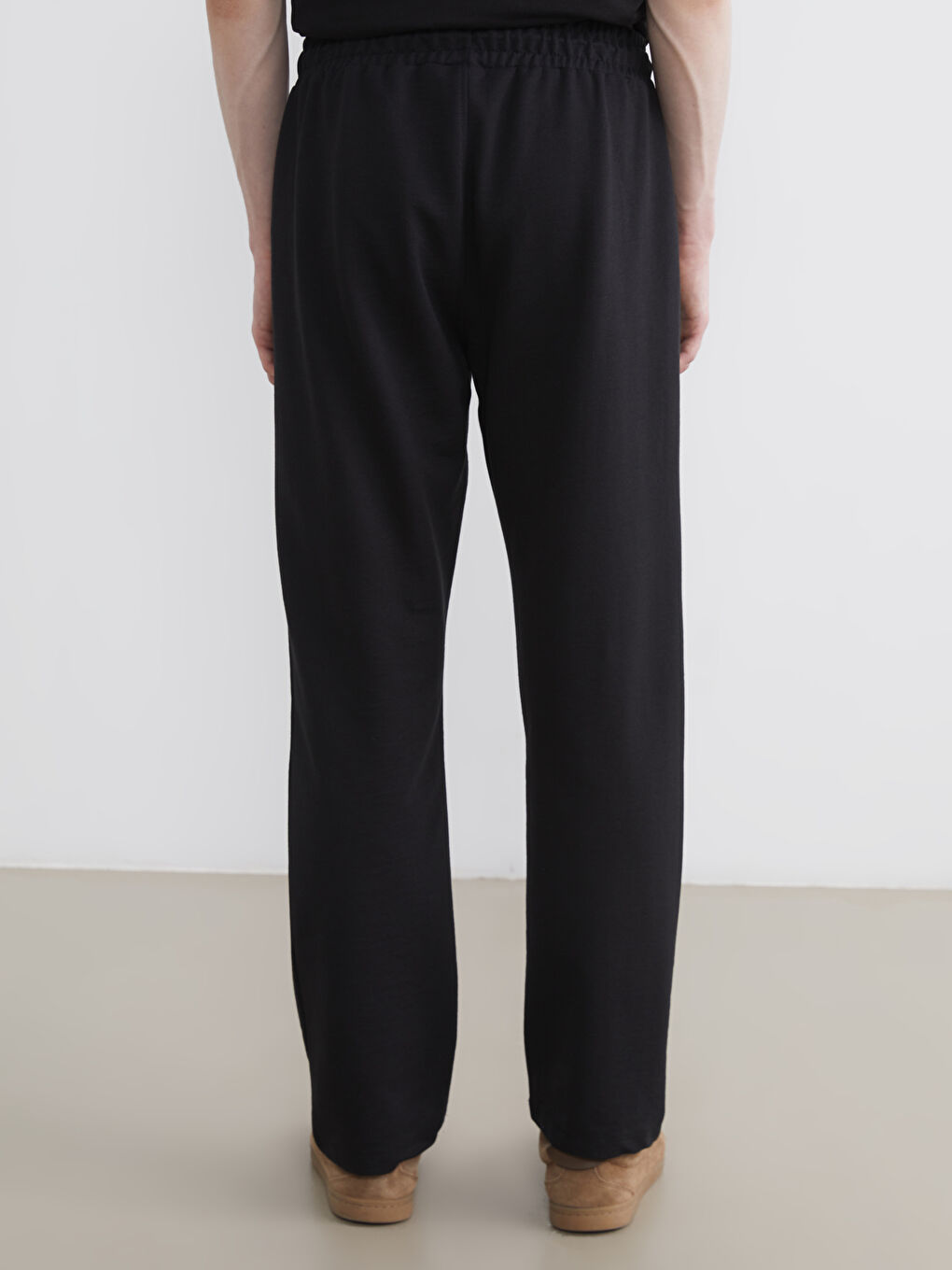 Siyah Standart Kalıp Erkek Eşofman Altı-3