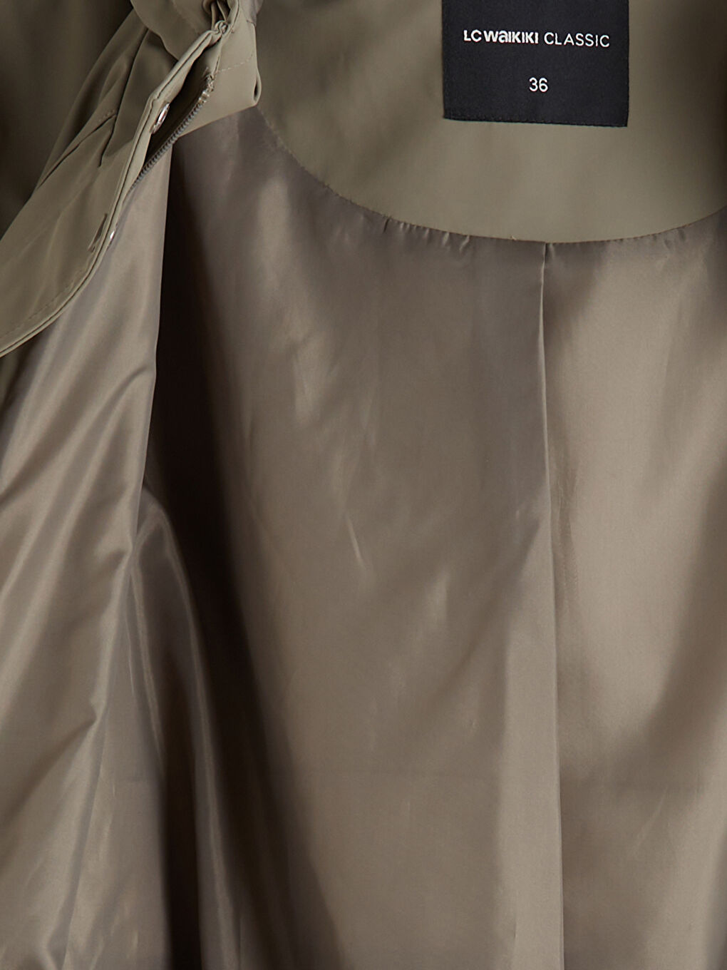 Kapüşonlu Kadın Deri Görünümlü Yağmurluk-6