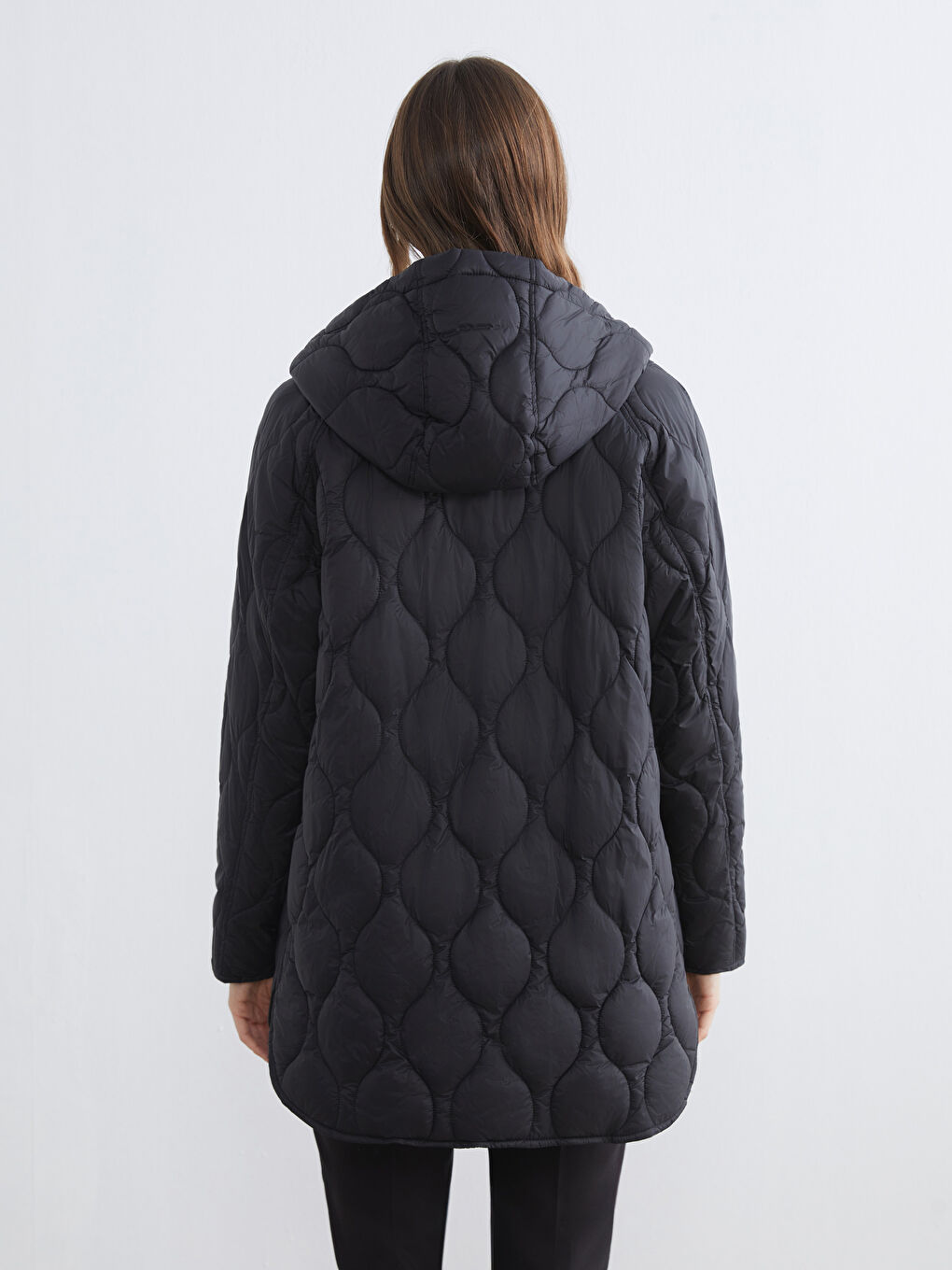 Woman BLACK Puffer Coat-4