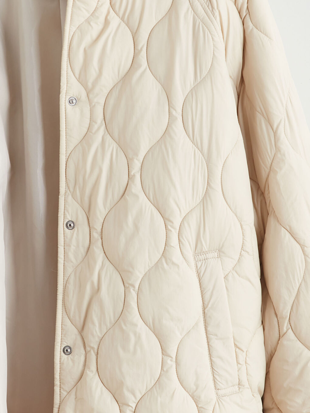 Women's Hooded Puffer Jacket-8