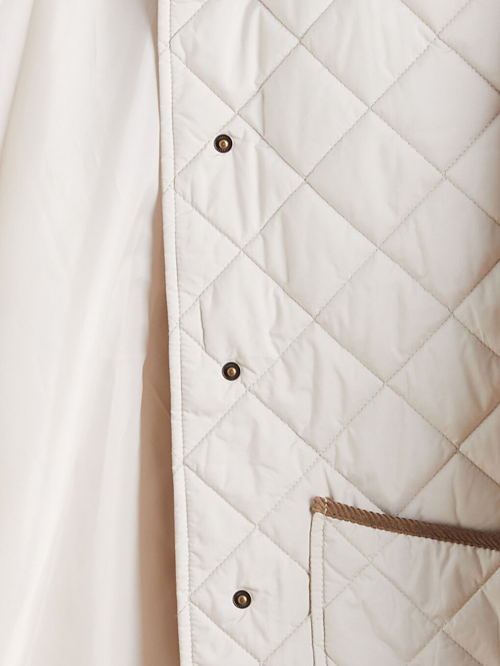 Velvet-Collar Quilted Puffer Jacket-6