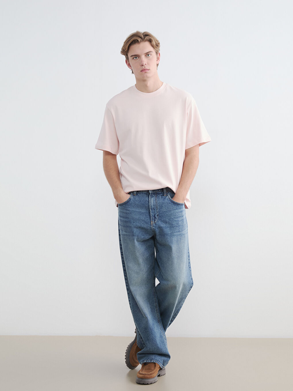 Pembe Bisiklet Yaka Erkek Tişört-1