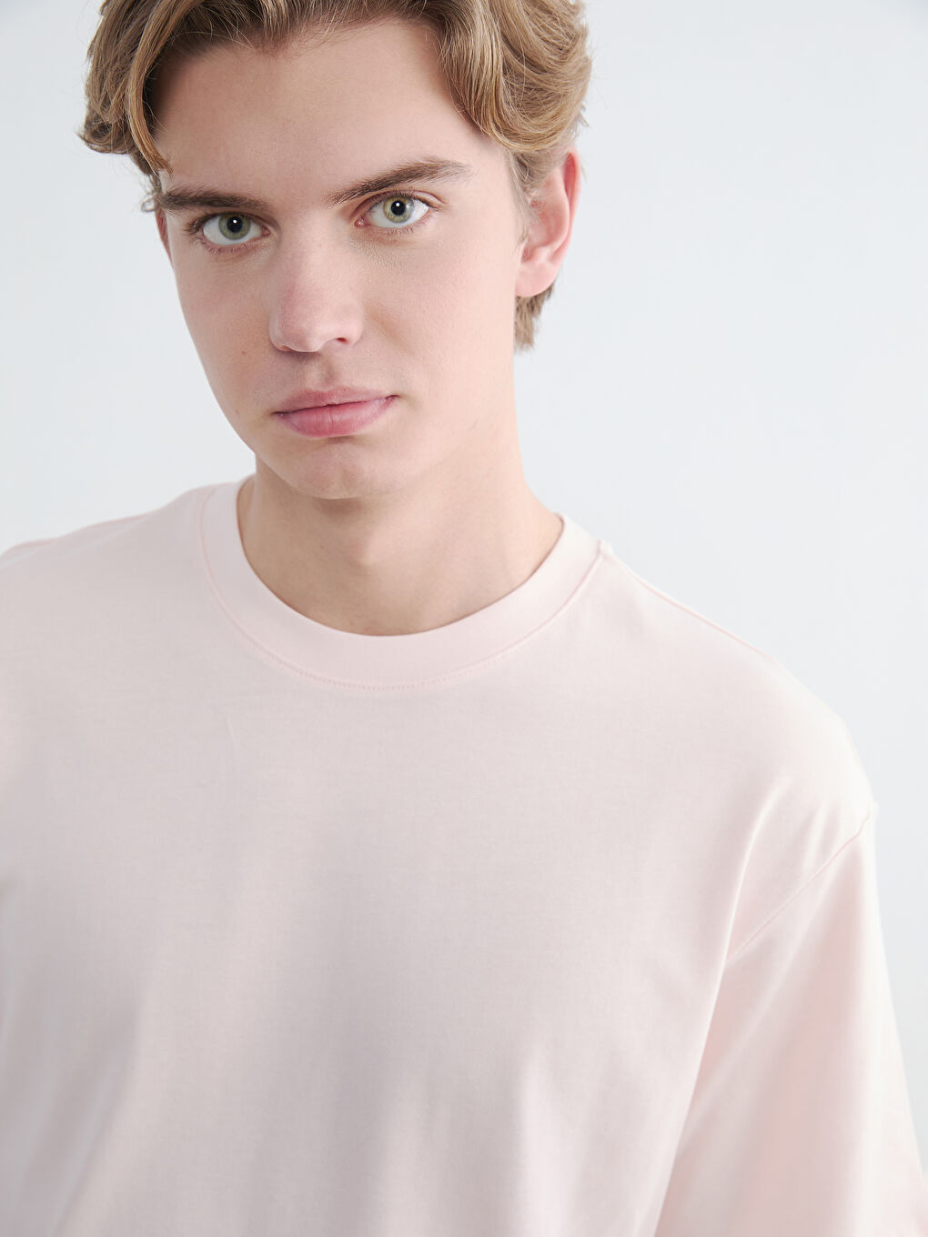 Pembe Bisiklet Yaka Erkek Tişört-2