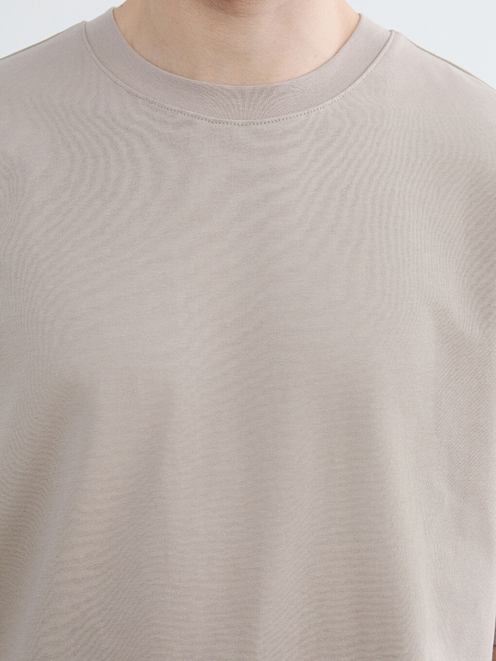 Bej Bisiklet Yaka Erkek Tişört-2