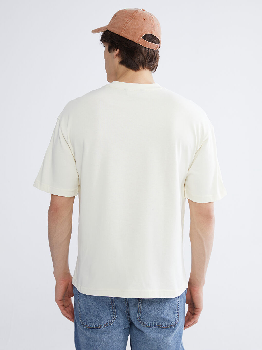 Ekru Bisiklet Yaka Erkek Tişört-3