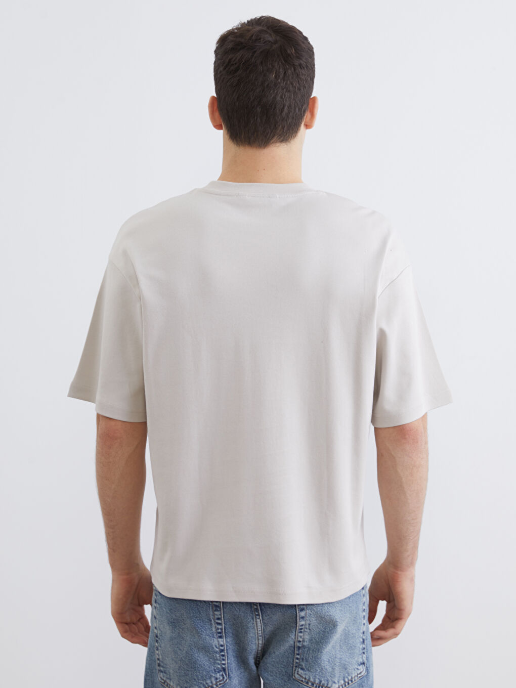 Bej Bisiklet Yaka Erkek Tişört-4