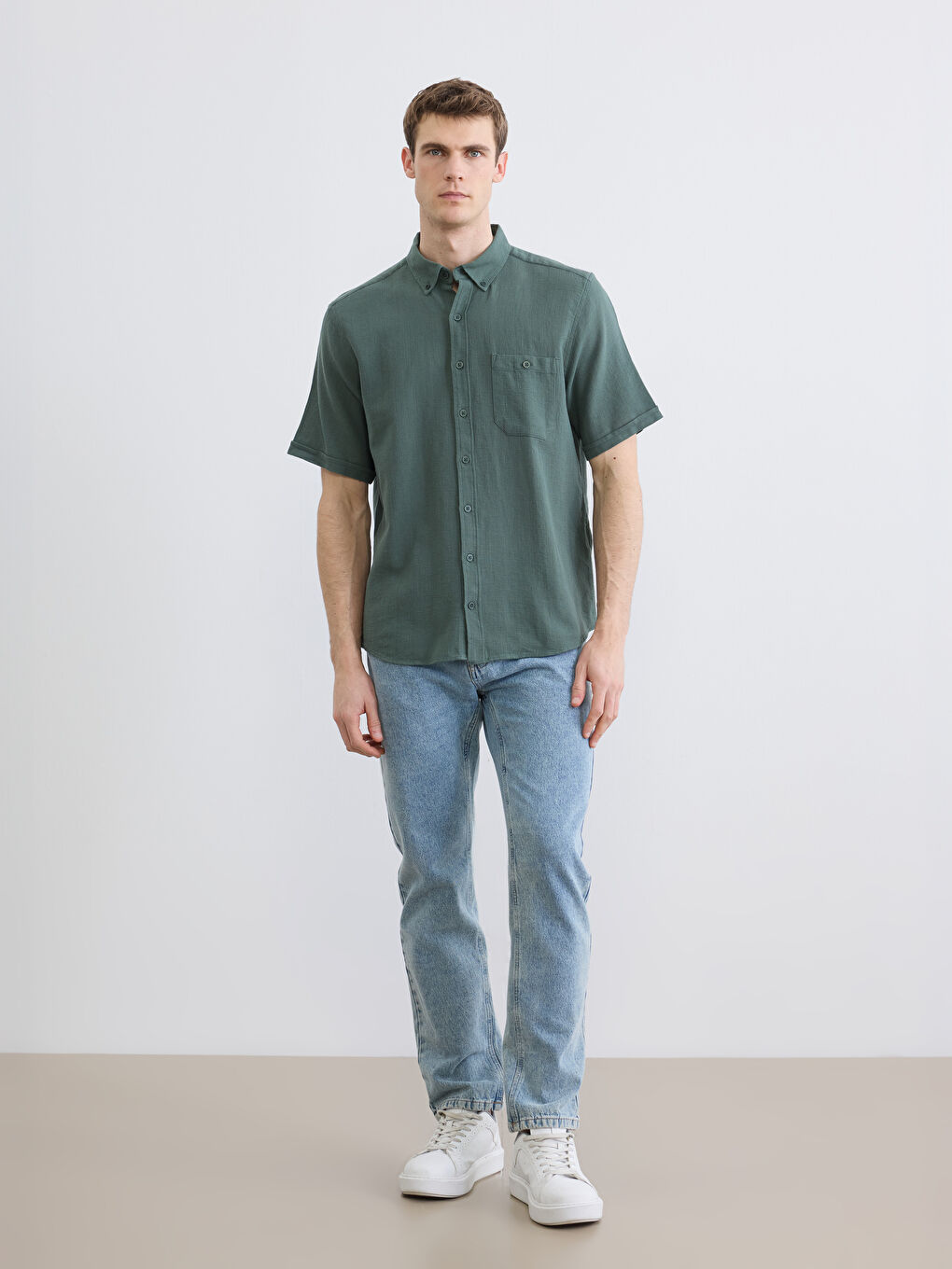 Yeşil Regular Fit Poplin Erkek Gömlek-1