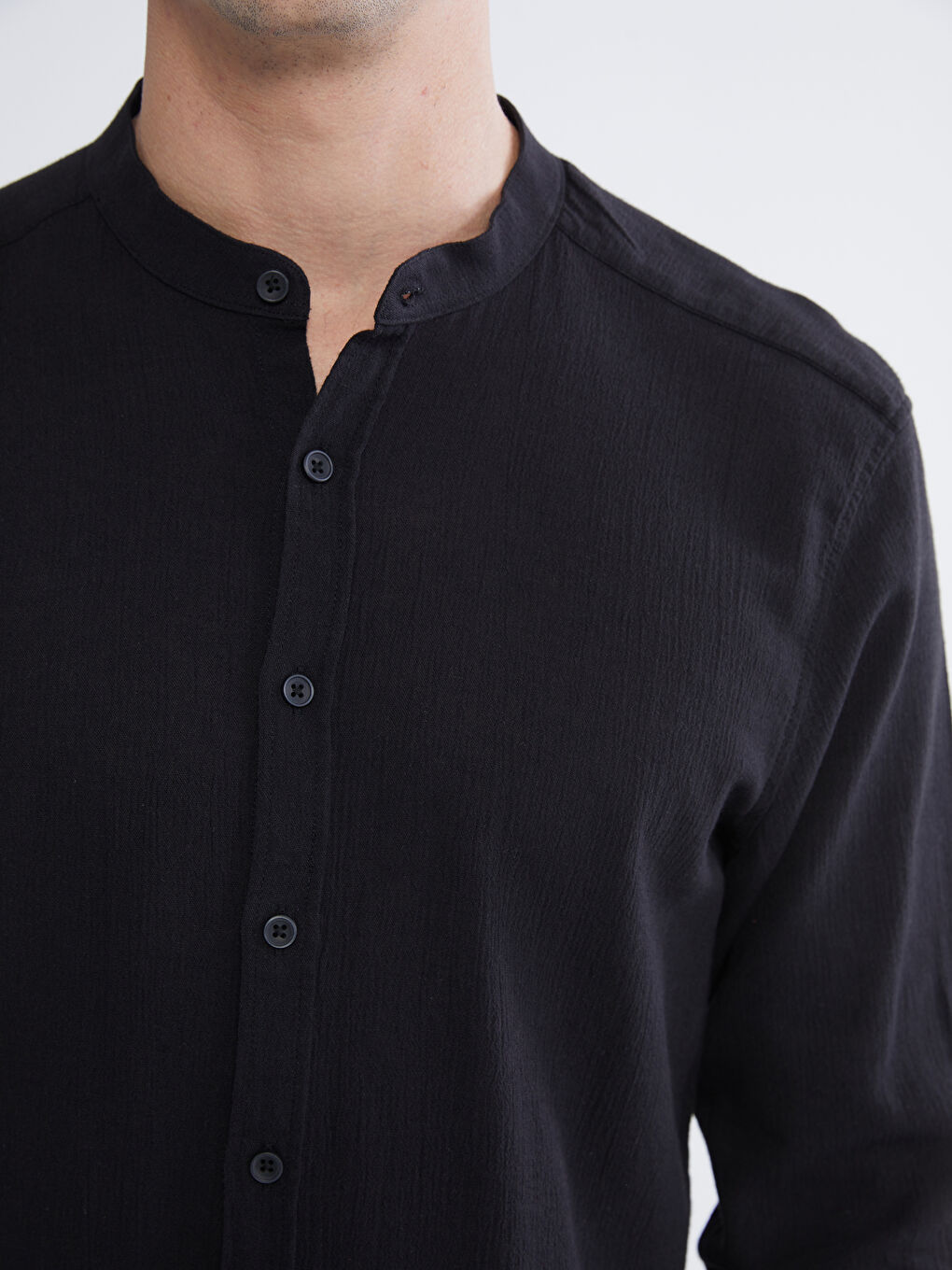 Siyah Regular Fit Hakim Yaka Erkek Gömlek-2