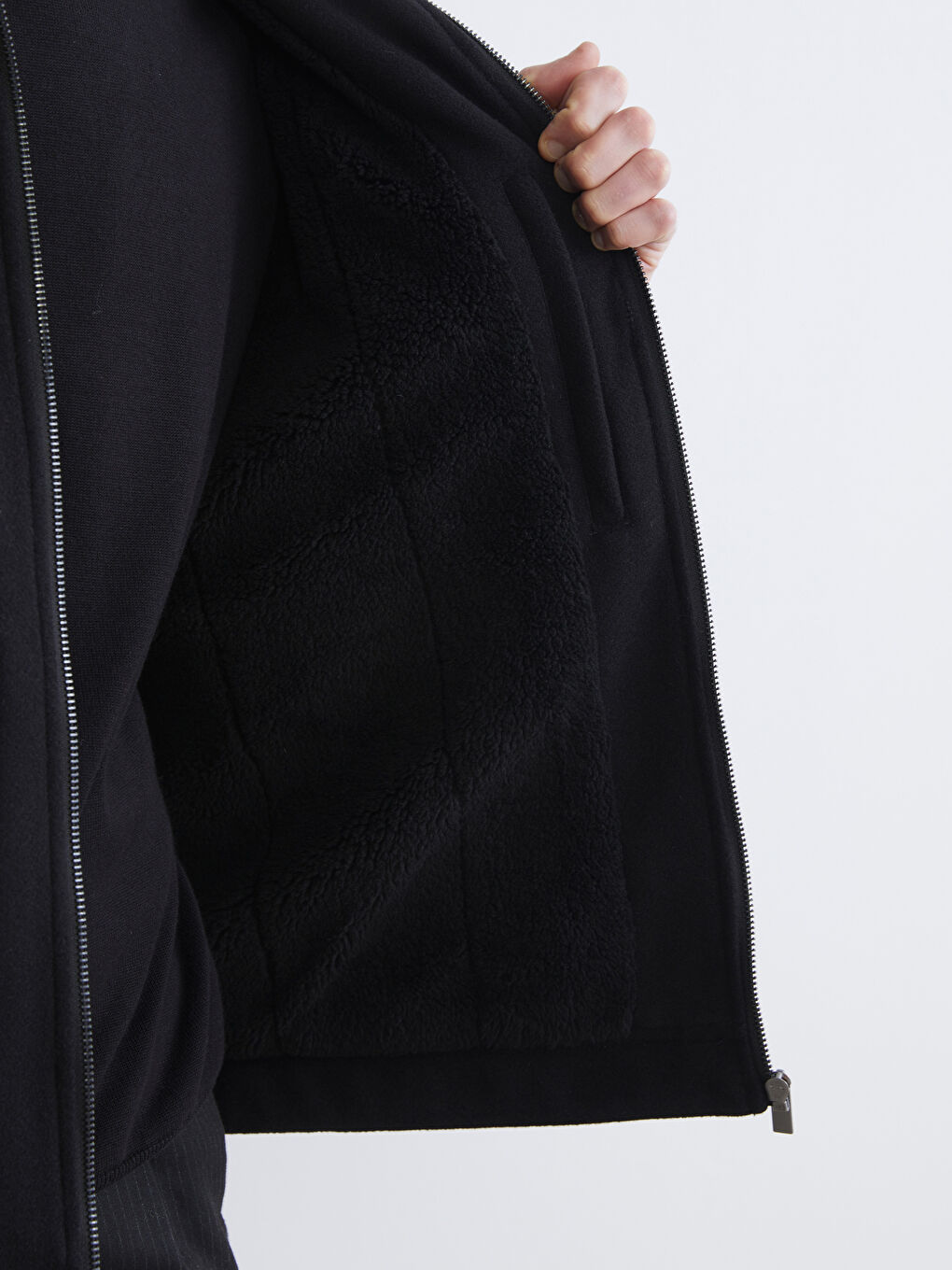 Siyah Standart Kalıp Dik Yaka Erkek Kaşe Mont-3