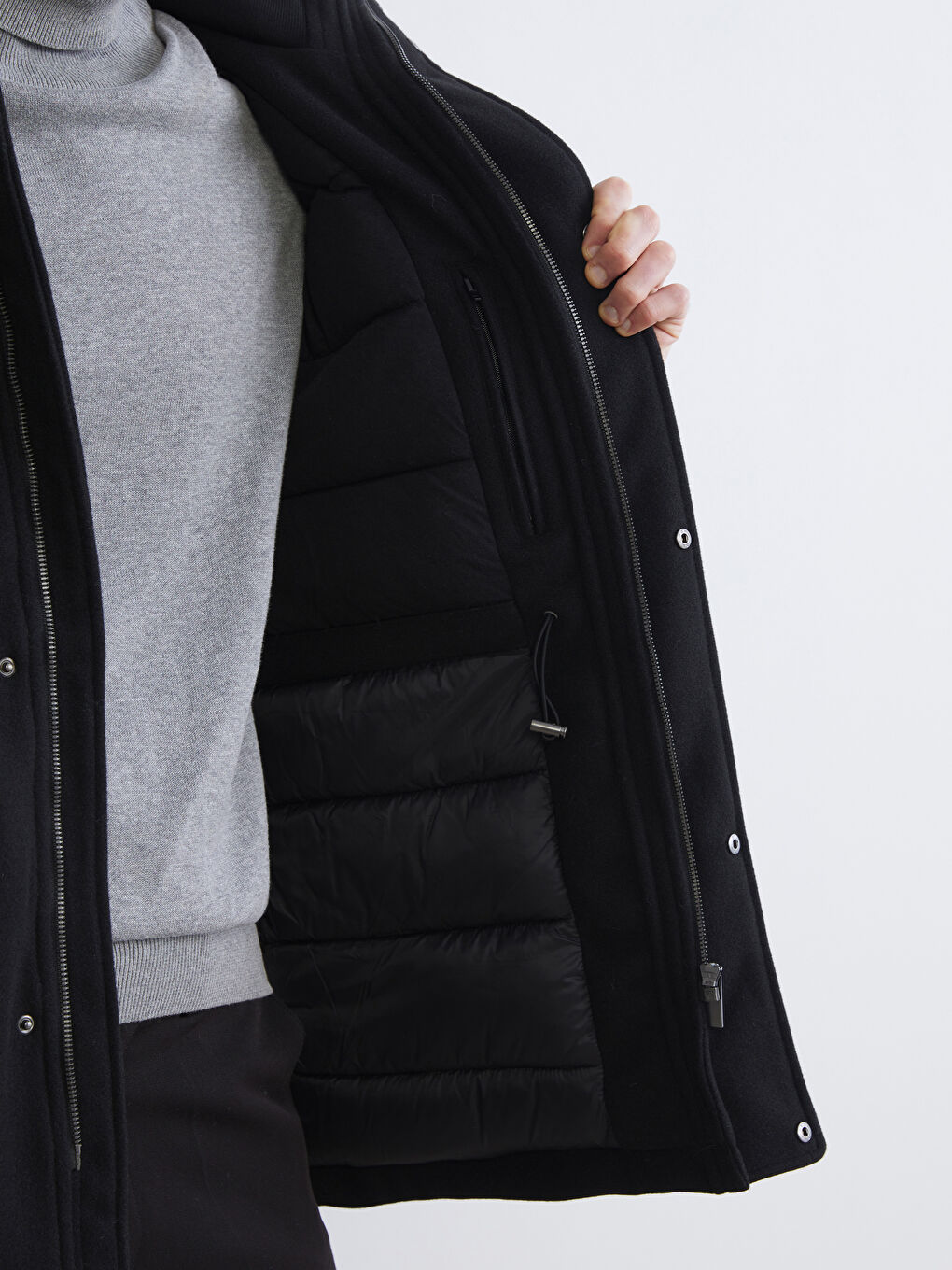 Siyah Standart Kalıp Kapüşonlu Erkek Kaşe Mont-3