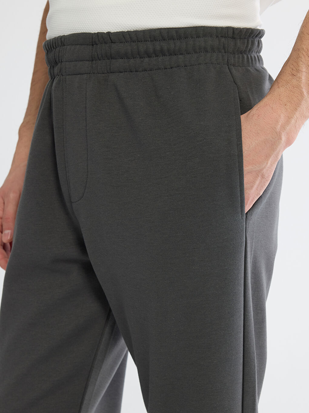 Standard Fit Men's Jogger Sweatpants-2