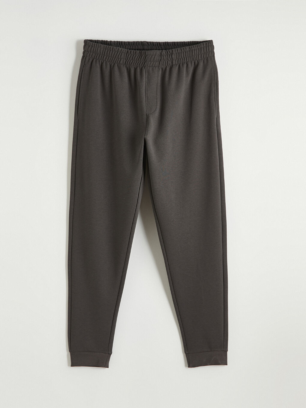 Standard Fit Men's Jogger Sweatpants-4