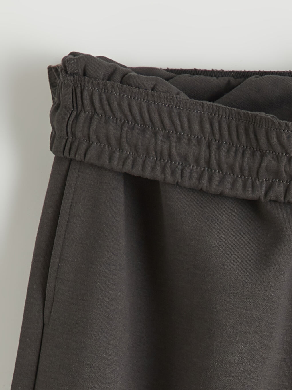 Standard Fit Men's Jogger Sweatpants-5