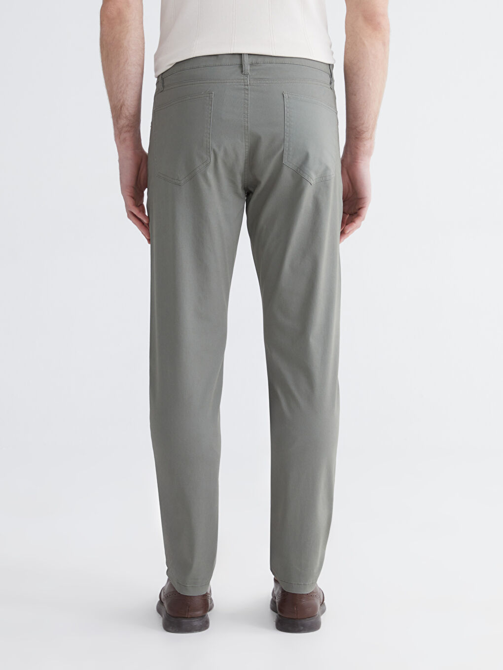 بنطلون تشينو رجال بقصة سليم في قماش مبرد-3