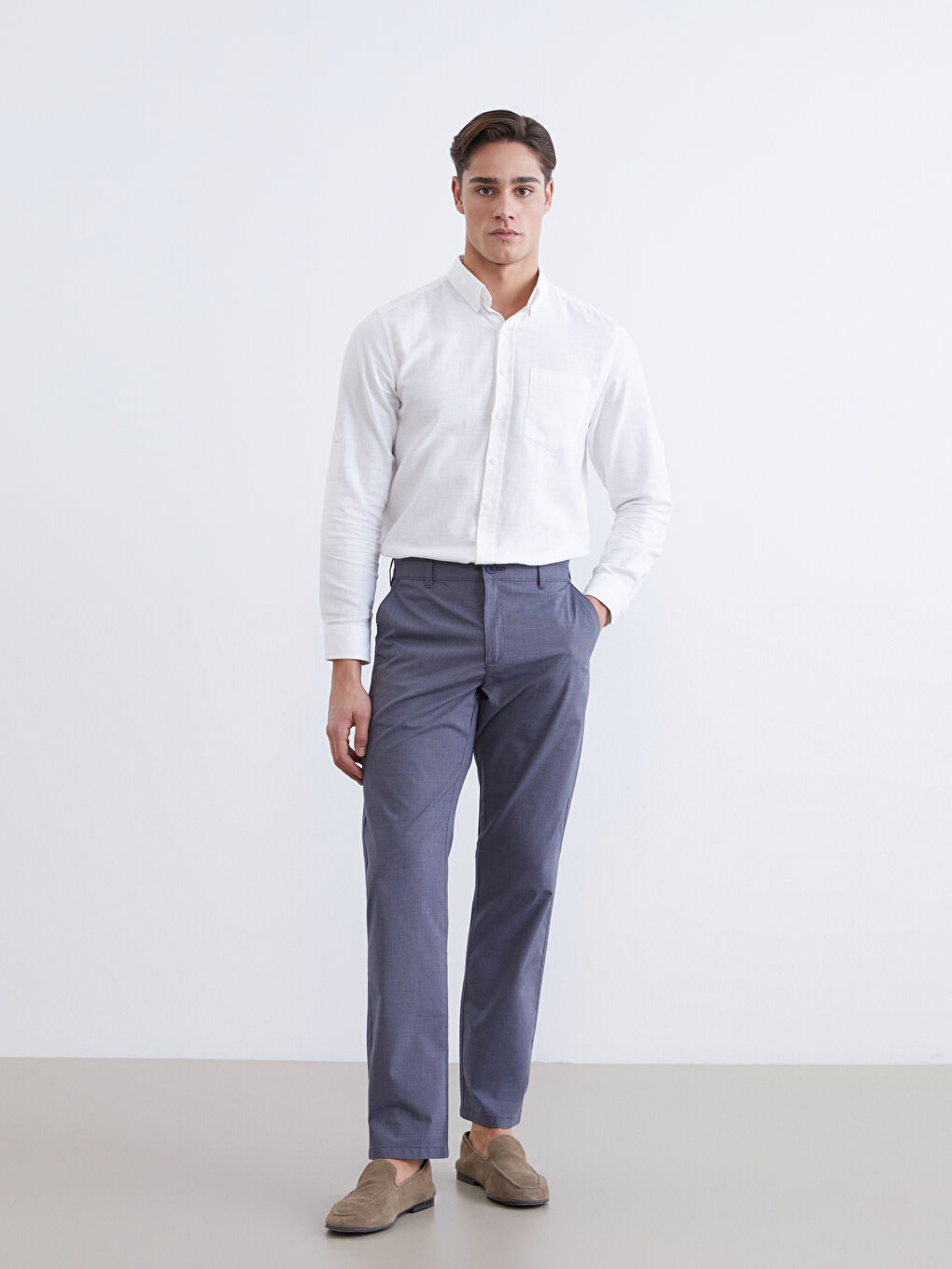 კაცების კანვასის ჩინოს შარვალი რეგულარული მორგებით