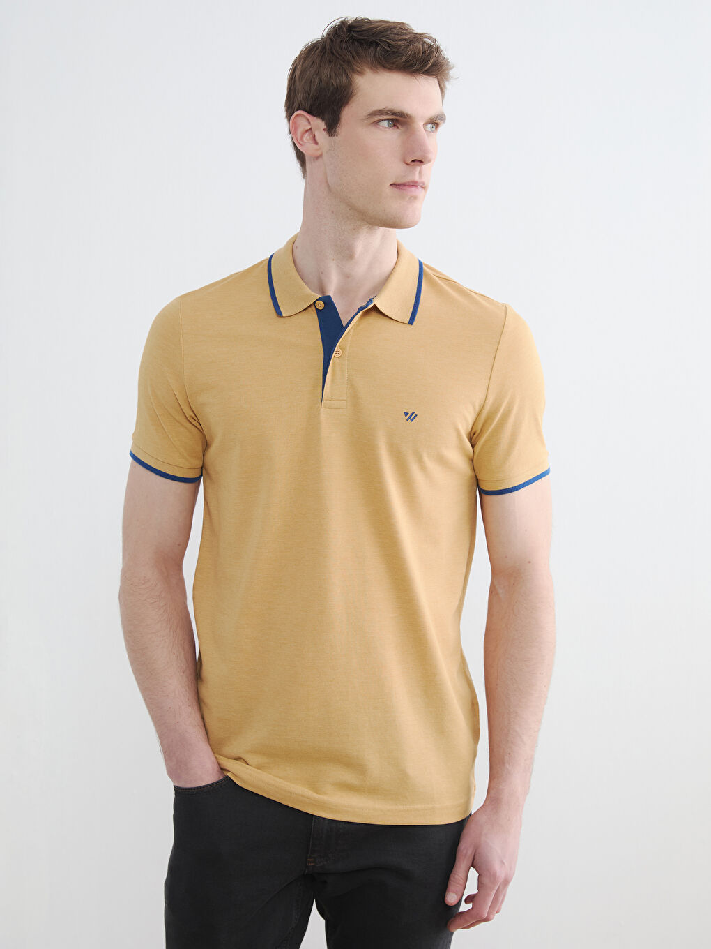 Μπλουζάκι Πικέ με Κολάρο Πόλο για άνδρες