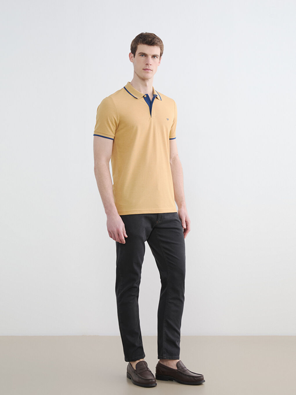 Μπλουζάκι Πικέ με Κολάρο Πόλο για άνδρες-1