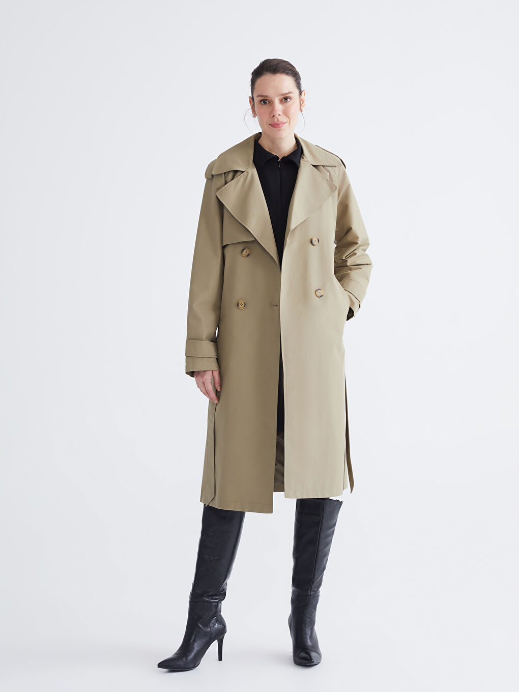 معطف واقٍ من المطر أخضر امرأة-1