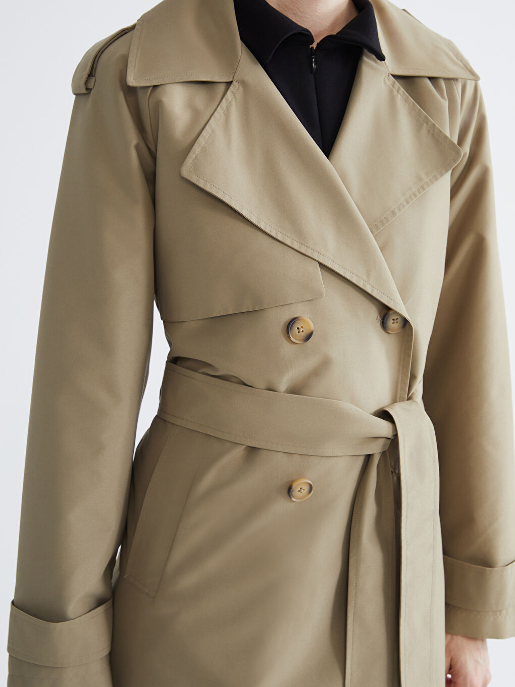 معطف واقٍ من المطر أخضر امرأة-2