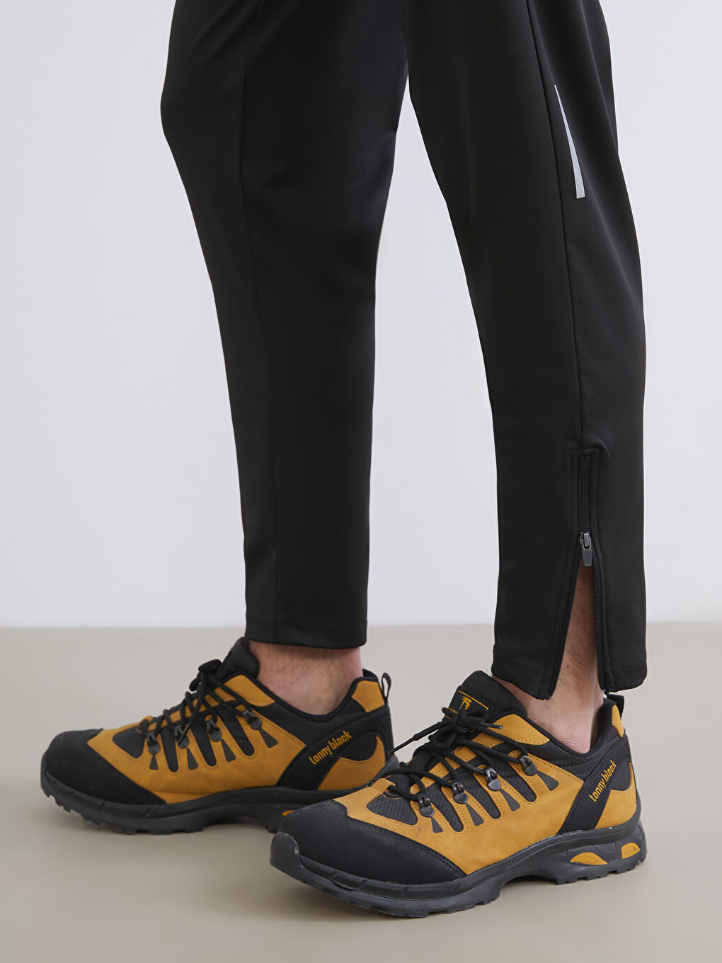 پانتۆڵی ئارەقە ڕه‌ش پیاو-2