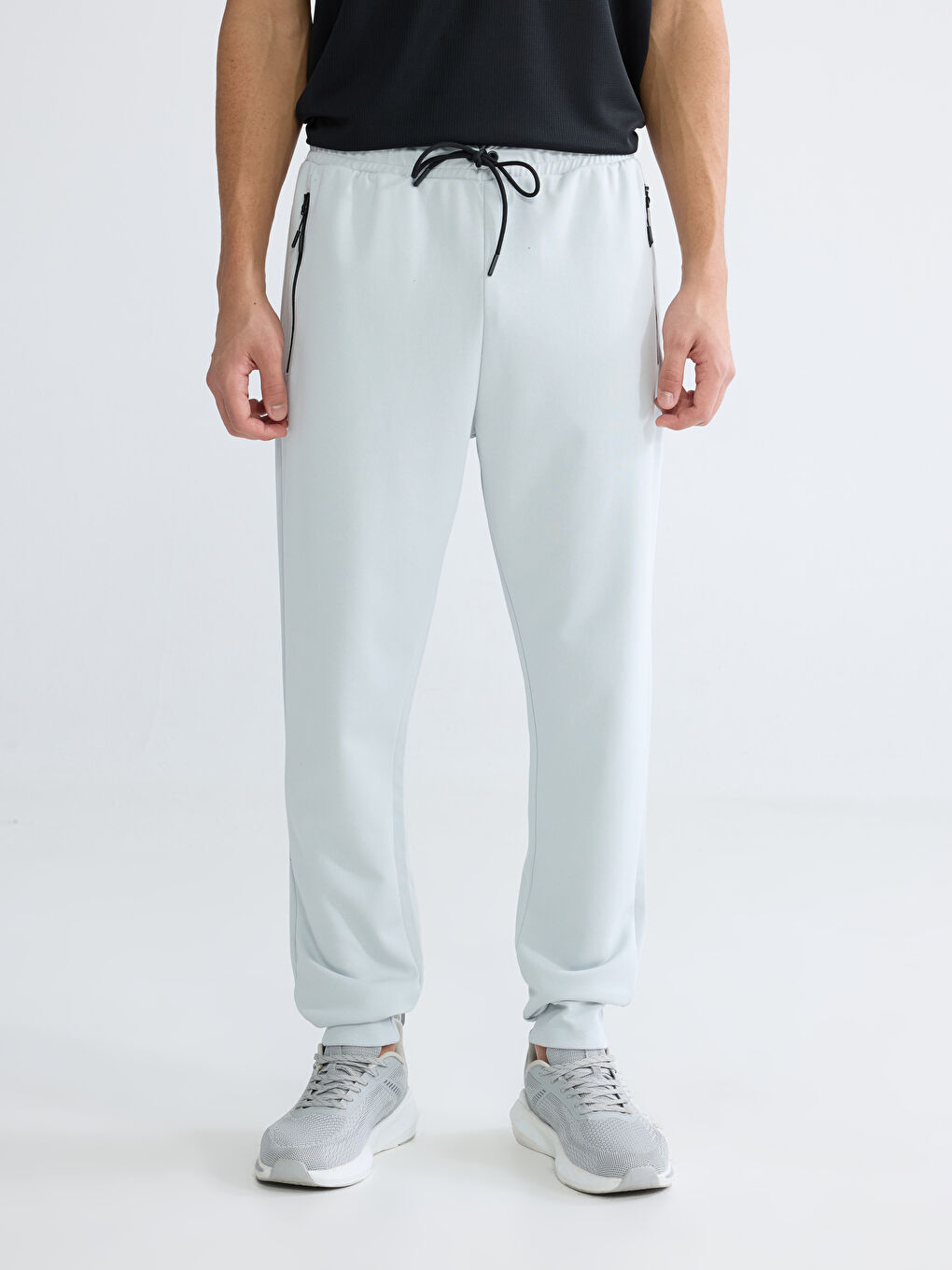 تەرەکسوتی غارغارێن خۆڵه‌مێشی پیاو-1