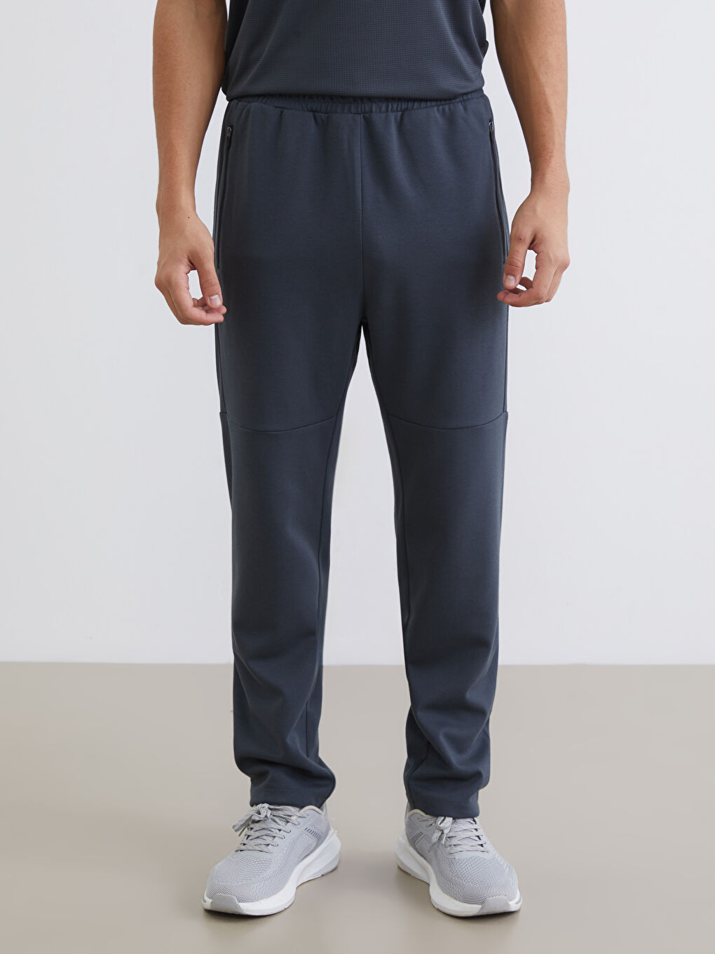 Gri Standart Kalıp Erkek Eşofman Altı-1