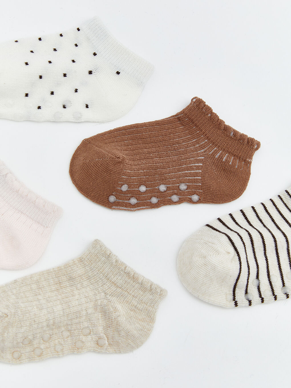 جوارب رياضية بيج فاتح / ايكرو طفلة-2