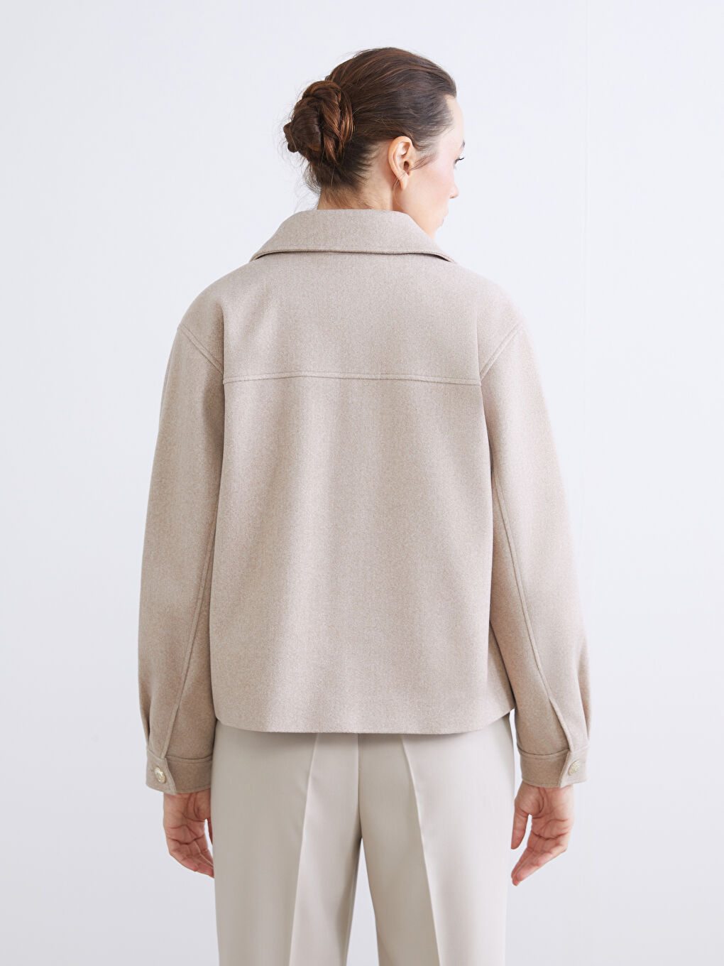 قميص خارجي بيج امرأة-4