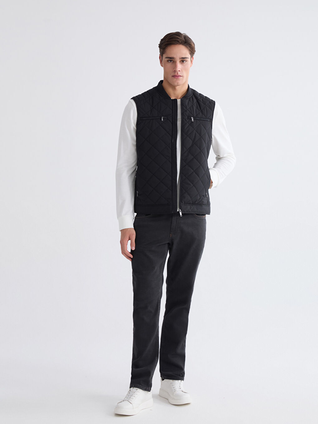 Siyah Standart Kalıp Erkek Yelek-1