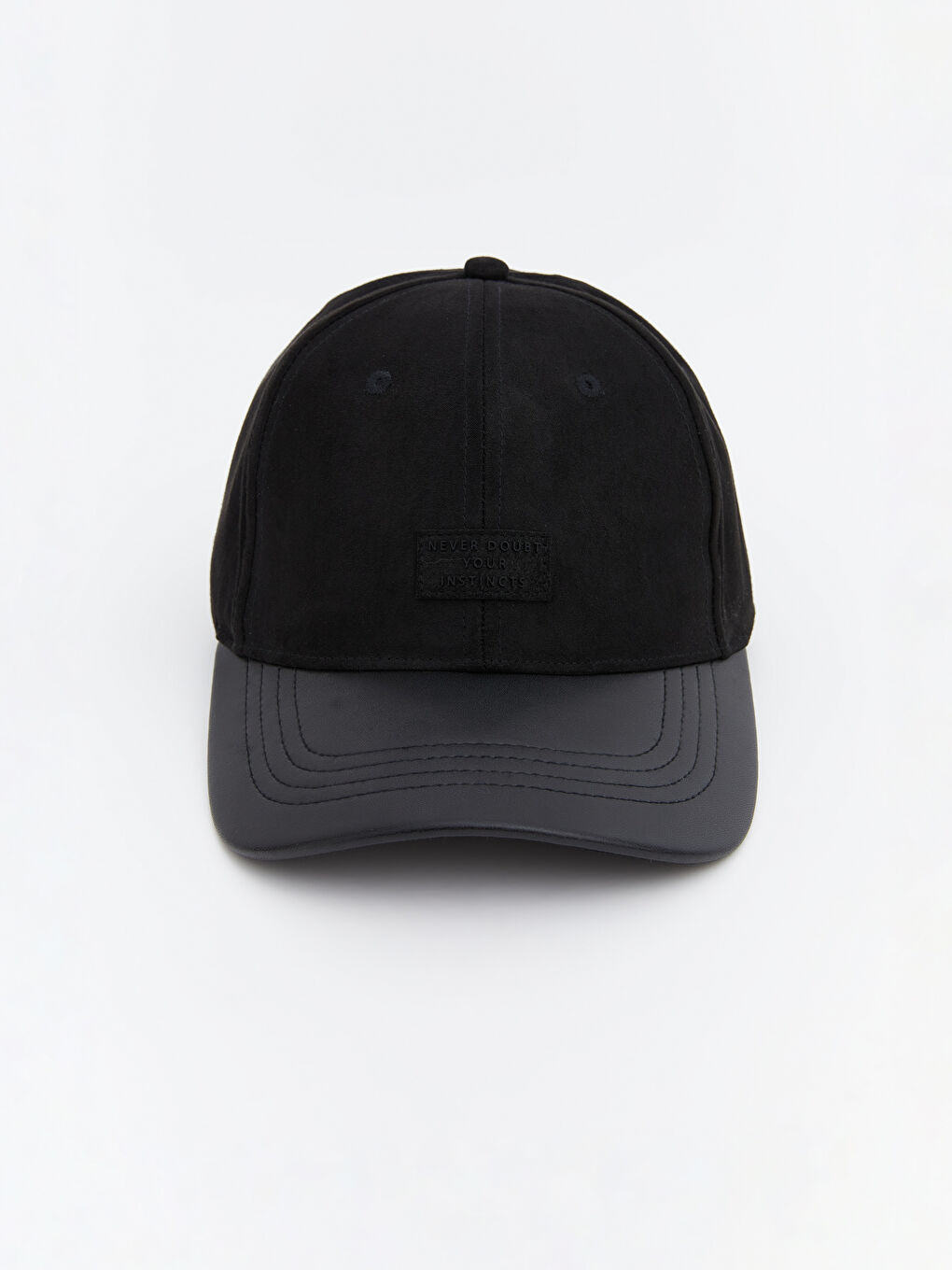 شەپقە ڕه‌ش پیاو