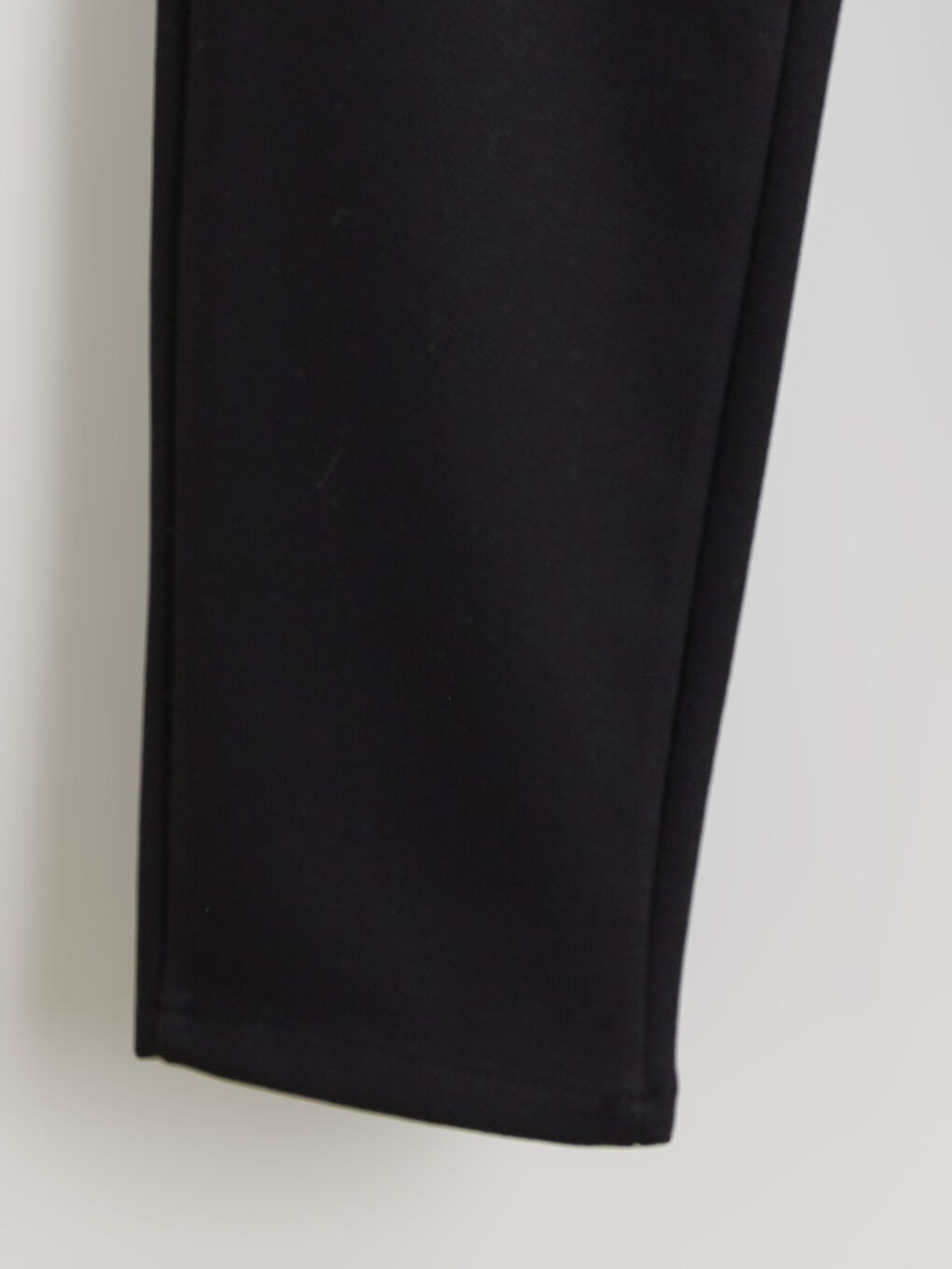 Siyah Beli Lastikli Erkek Çocuk Pantolon-1