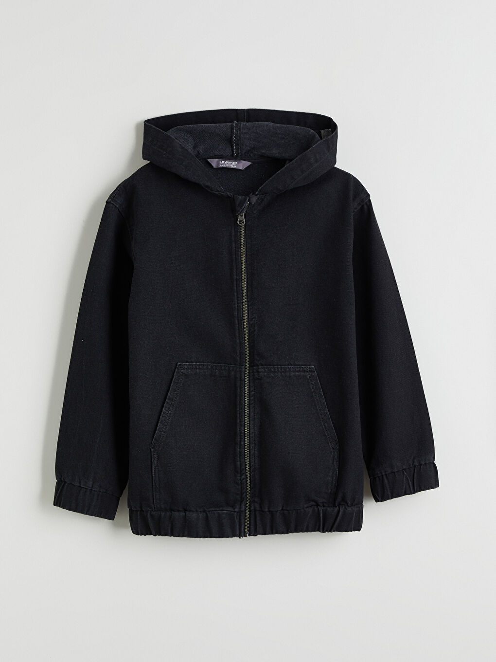 Siyah Kapüşonlu Erkek Çocuk Jean Ceket