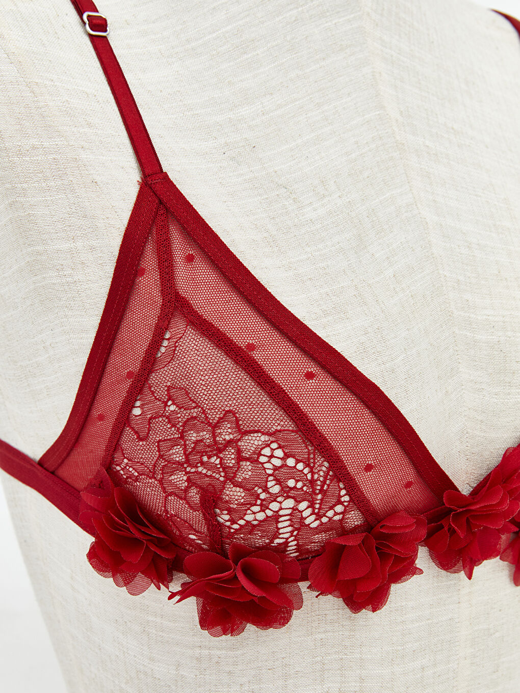 Kırmızı Balensiz Dolgusuz Çiçek Detaylı Fantezi Bralet-2