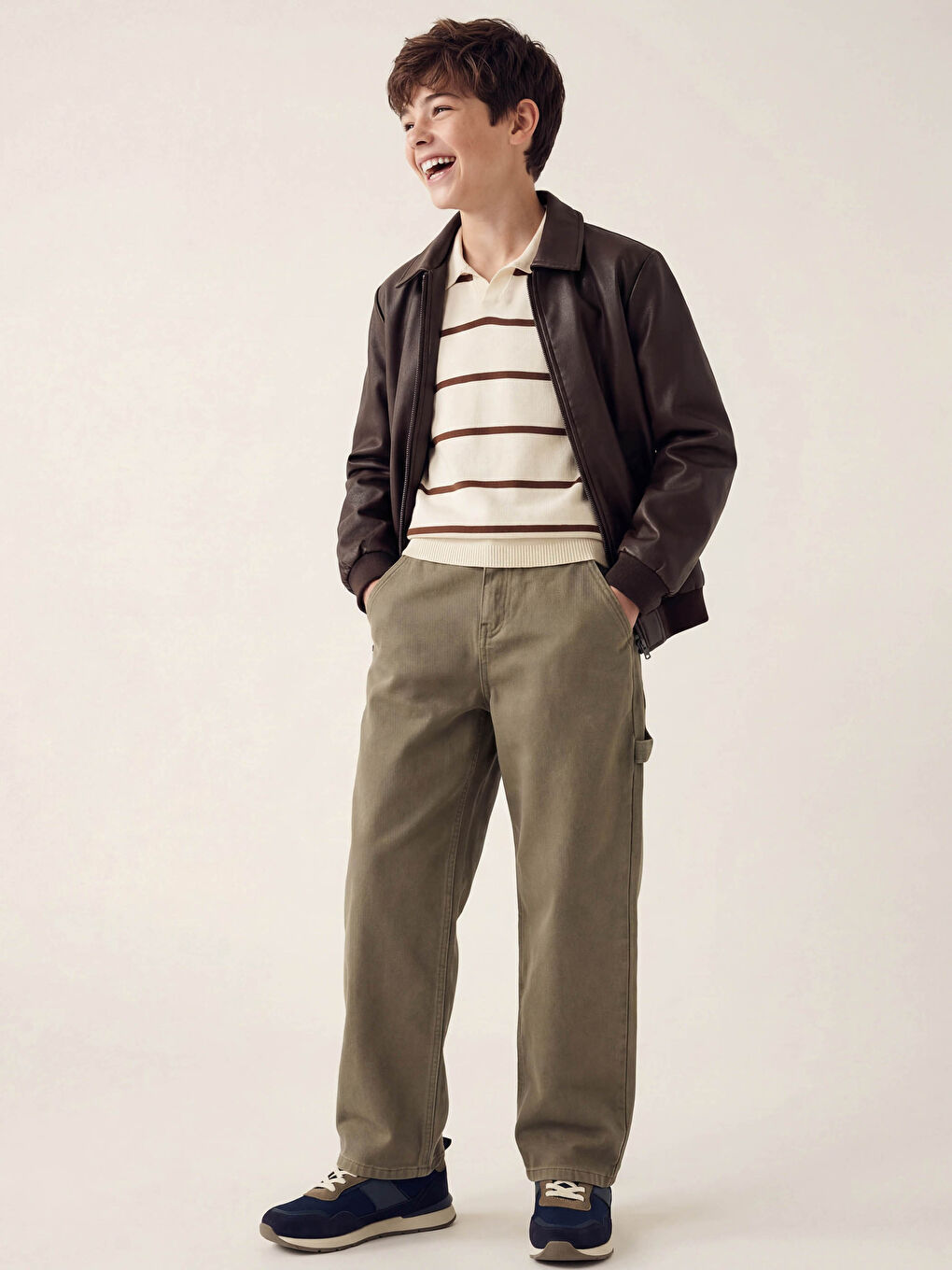 Kahverengi Deri Görünümlü Erkek Çocuk Mont-1