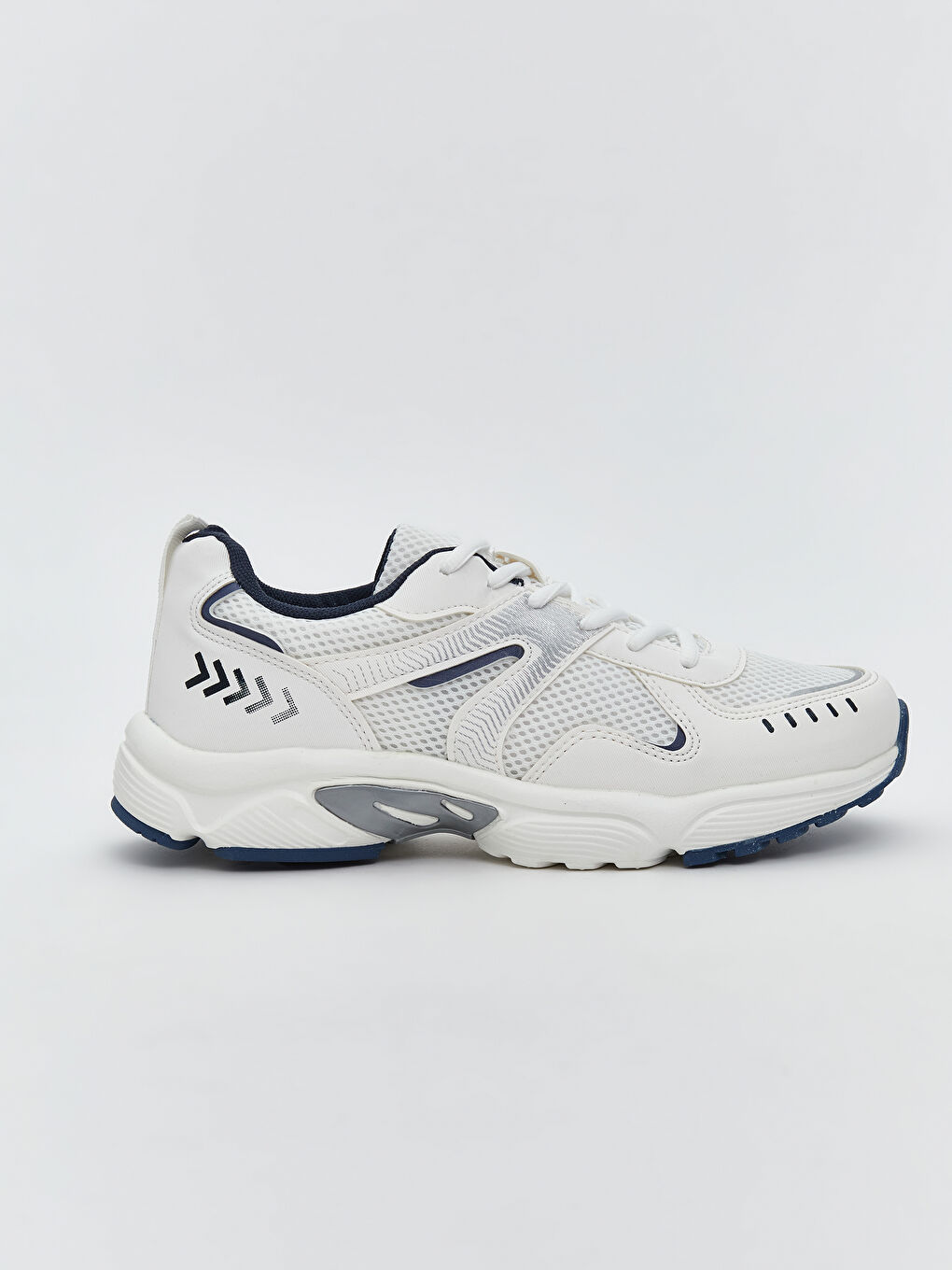 Beyaz Bağcıklı Kadın Spor Ayakkabı-1