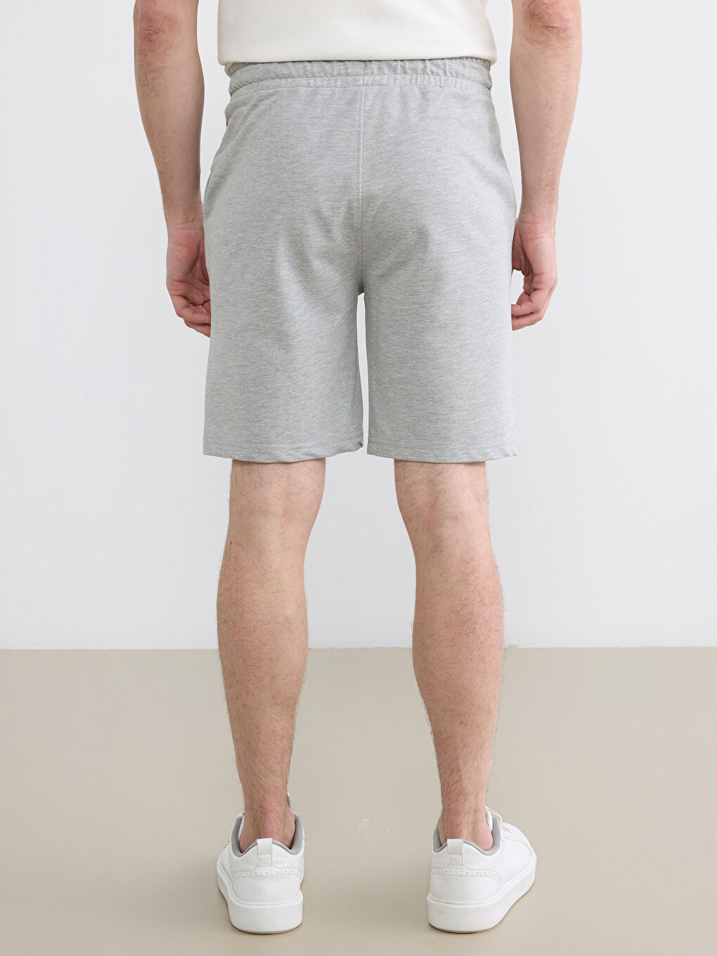 Gri Standart Kalıp Erkek Şort-3