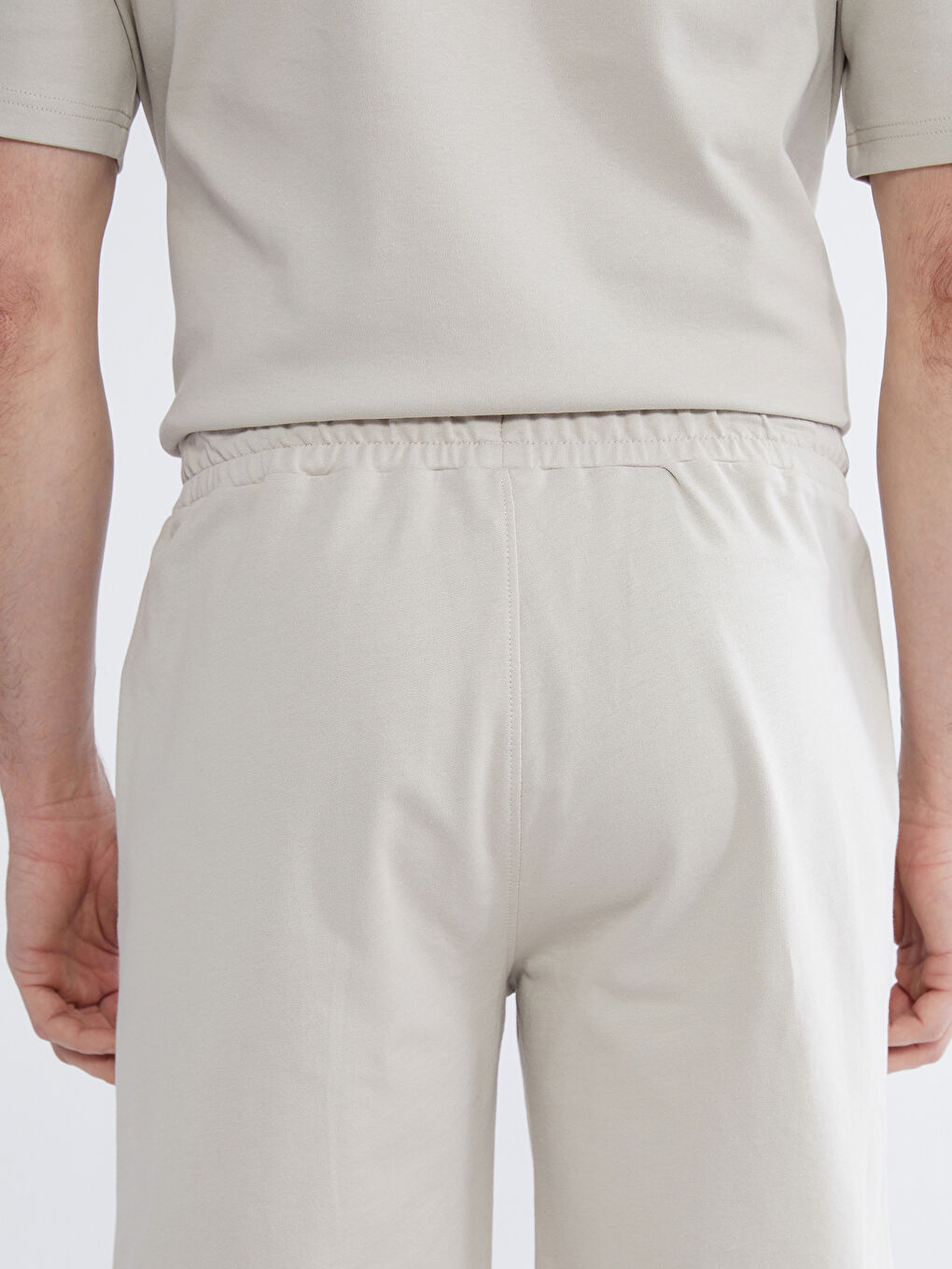 Bej Standart Kalıp Erkek Şort-4