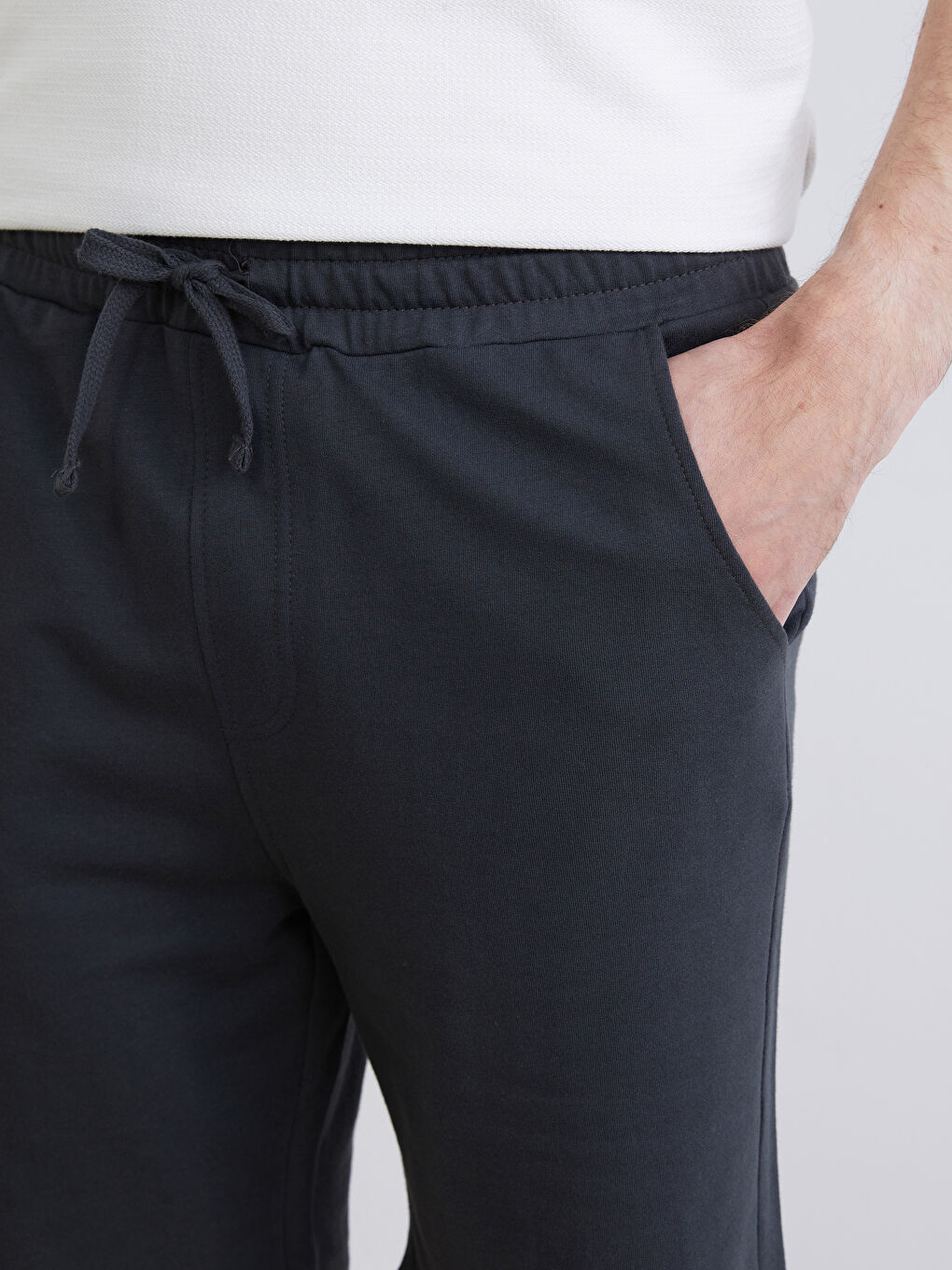 Antrasit Standart Kalıp Erkek Şort-2