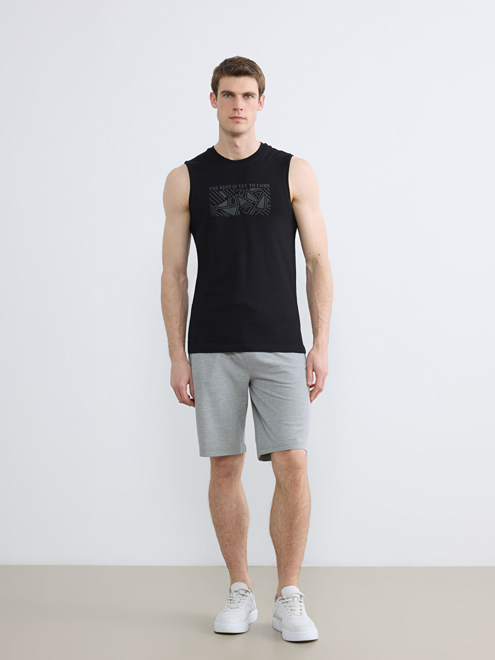 Gri Standart Kalıp Erkek Şort