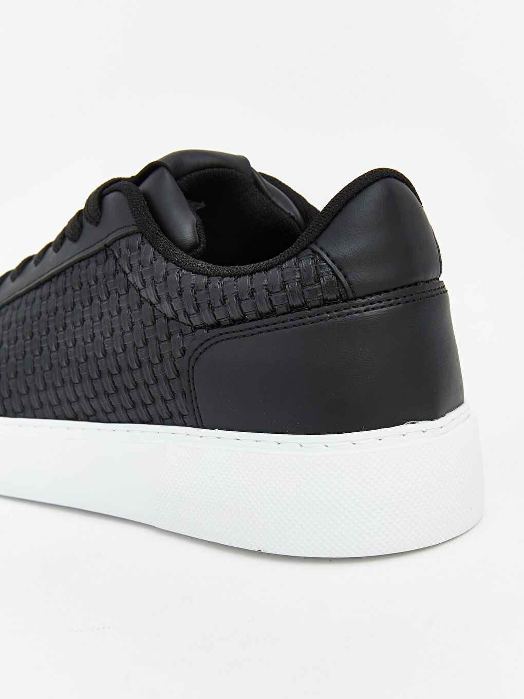 Siyah Bağcıklı Erkek Spor Ayakkabı-4