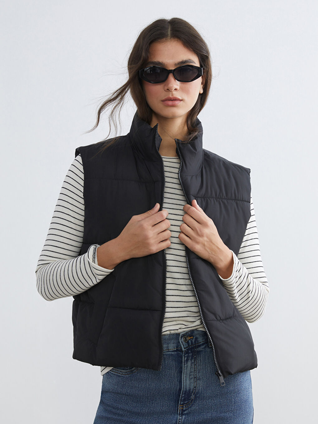 Žena CRNA Napuhani deblji prsluk