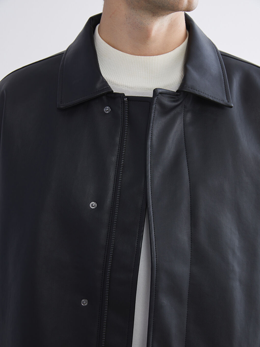 Relaxed Fit Collared Neck Men's Faux Leather Jacket-2