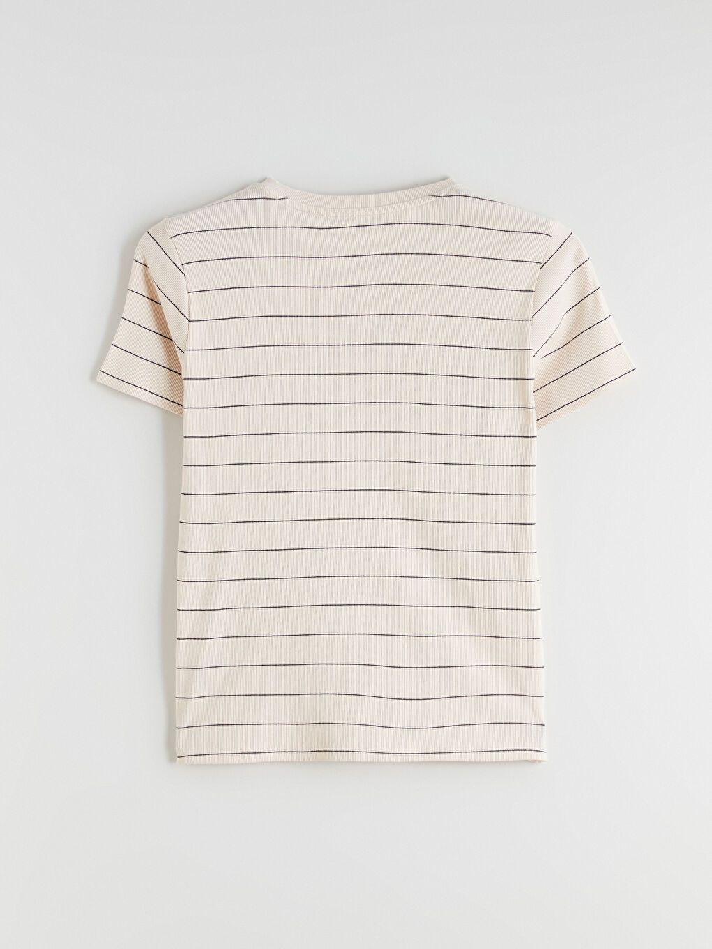 Әйелдерге арналған жолақты дөңгелек жағалы футболка-5