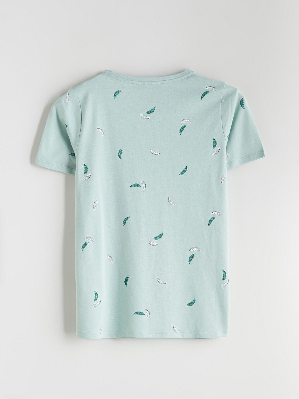 Тениска с кръгло деколте и цветен принт за жени-5