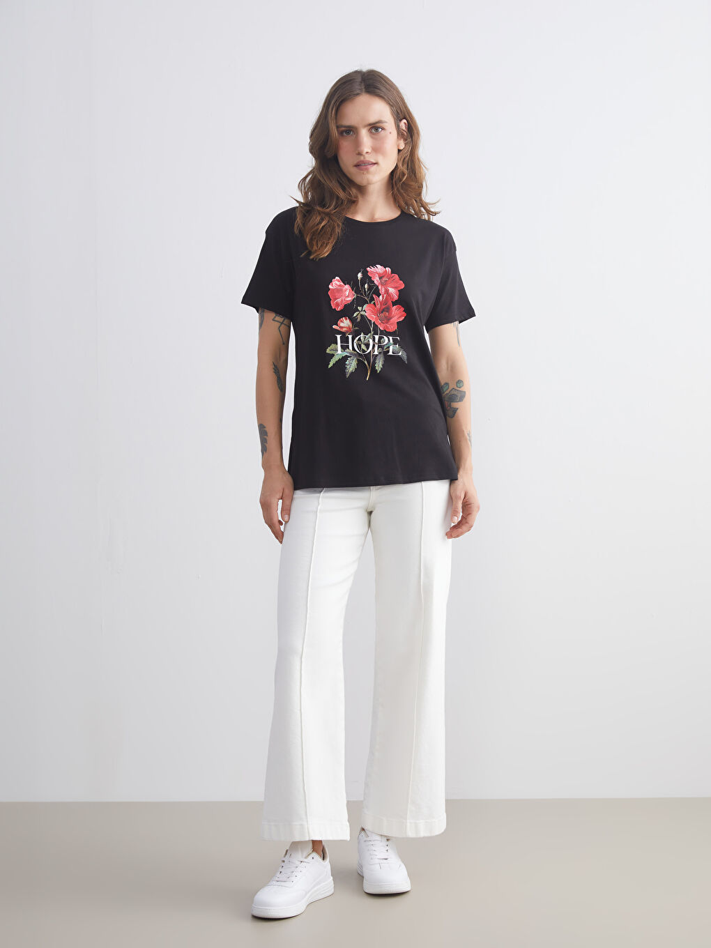 Әйелдер қара Футболка-1