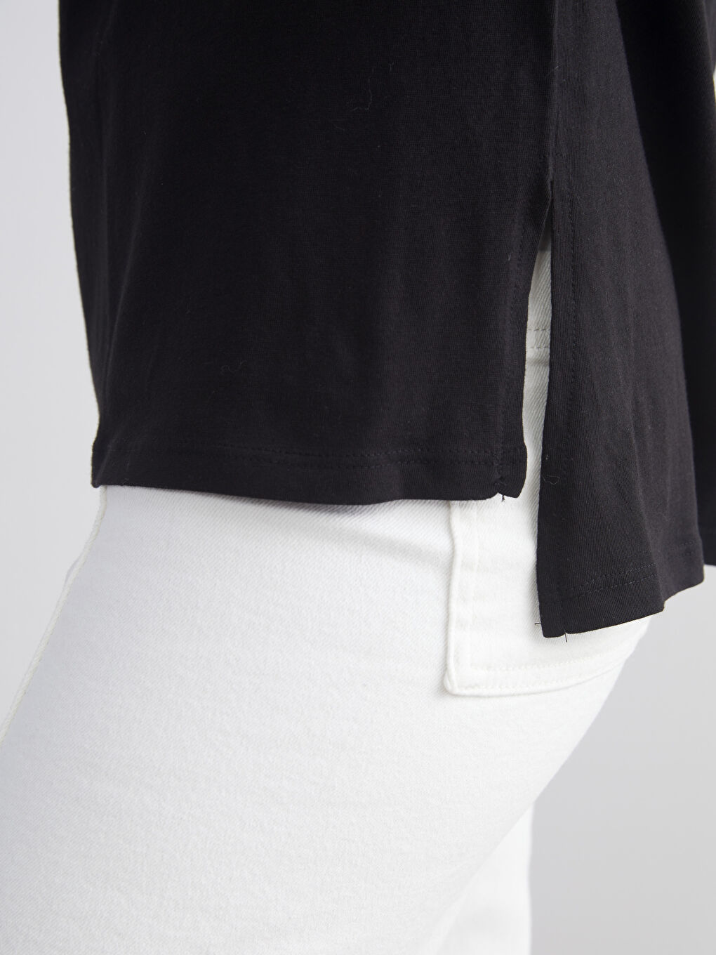 Әйелдер қара Футболка-2