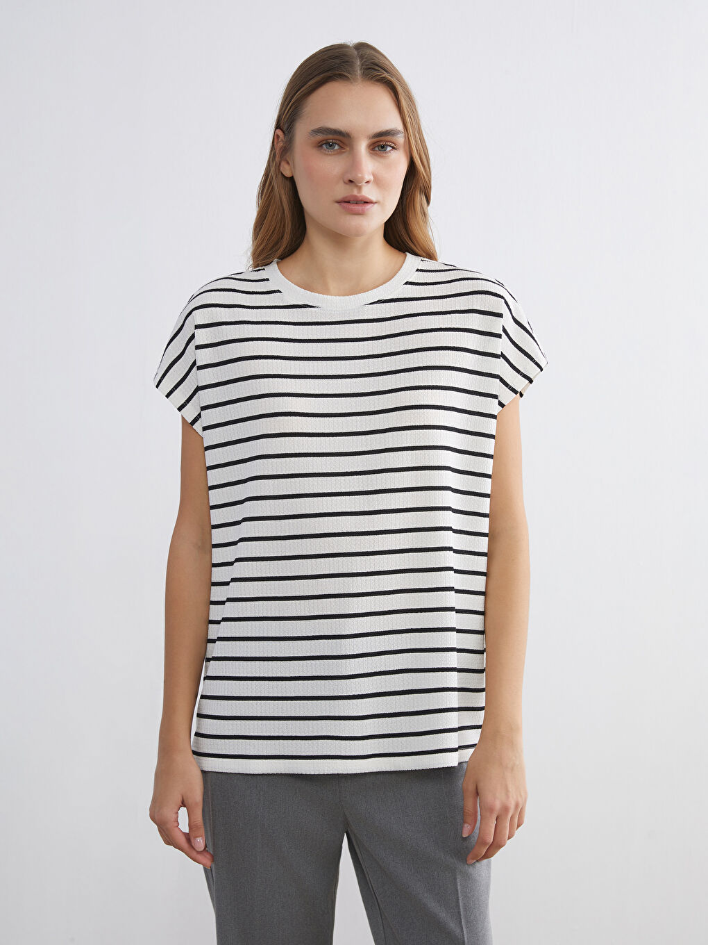 Әйелдер қара Футболка