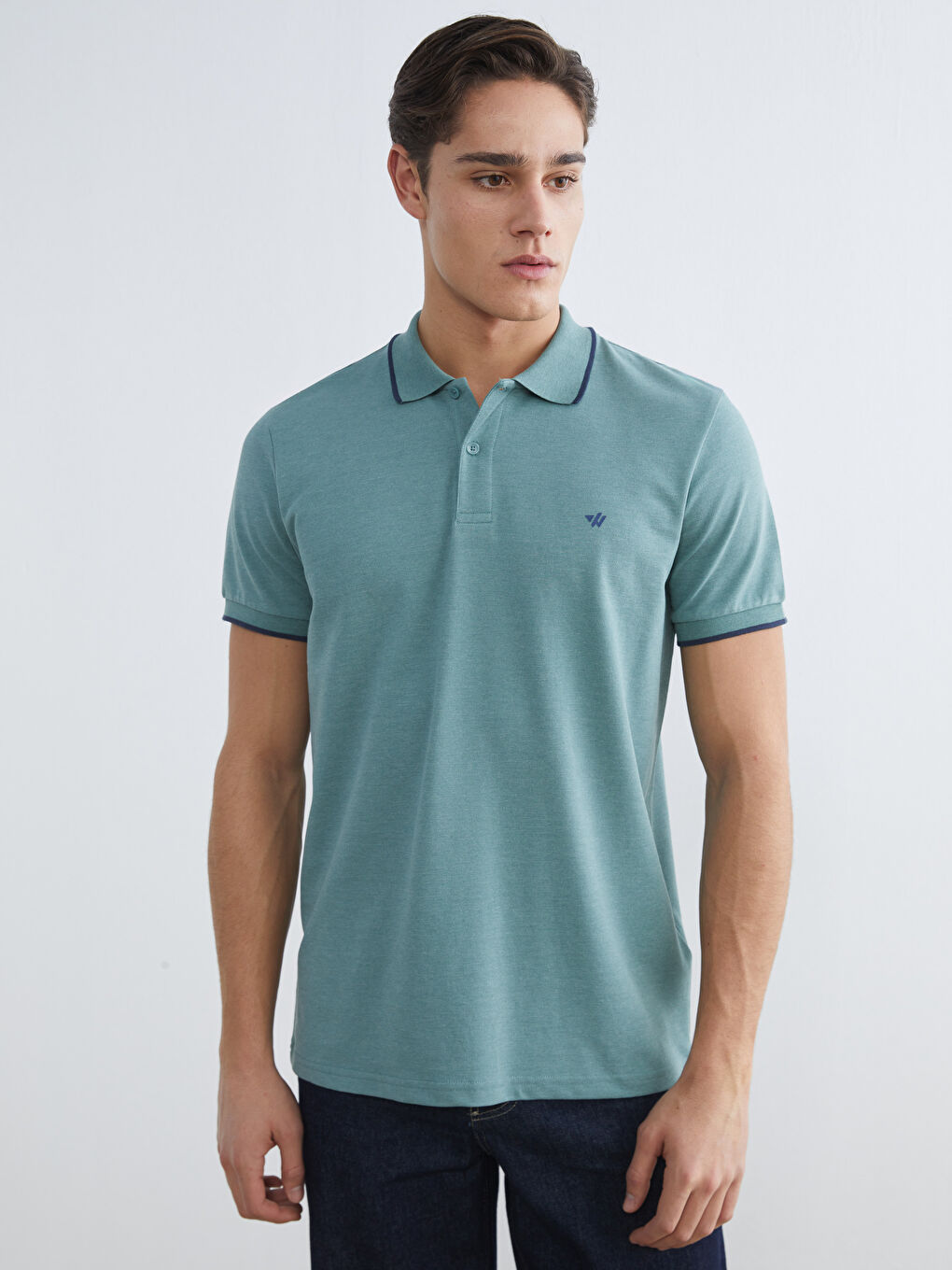 تي شيرت ياقة بولو بيكيه للرجال