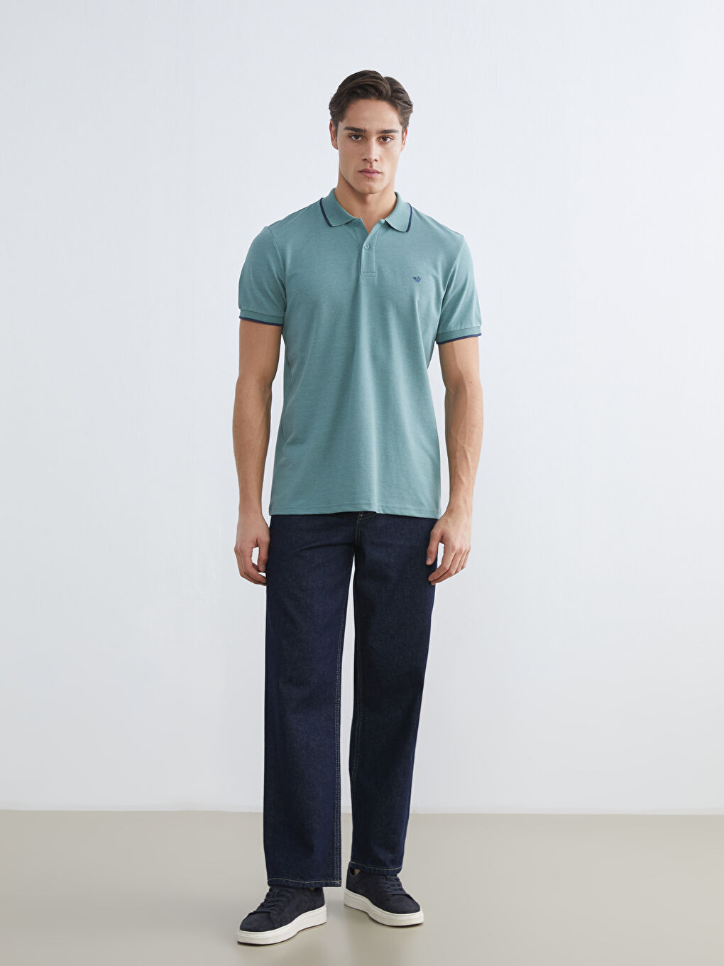 تي شيرت ياقة بولو بيكيه للرجال-1