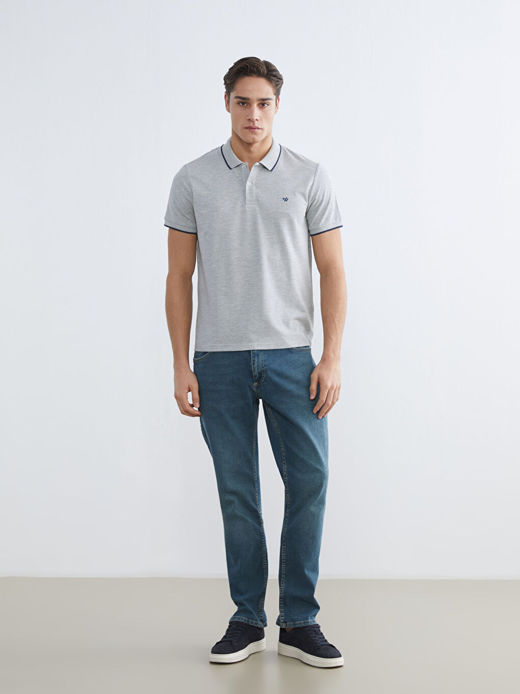 تي شيرت ياقة بولو بيكيه للرجال-1